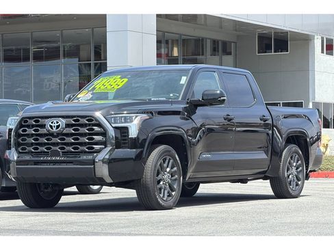 Used 2023 Toyota Tundra Platinum w/ Advanced Package AWD/4WD image 8