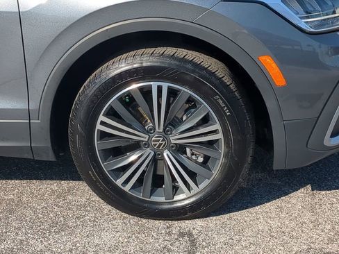 Used 2024 Volkswagen Tiguan Wolfsburg Edition image 11