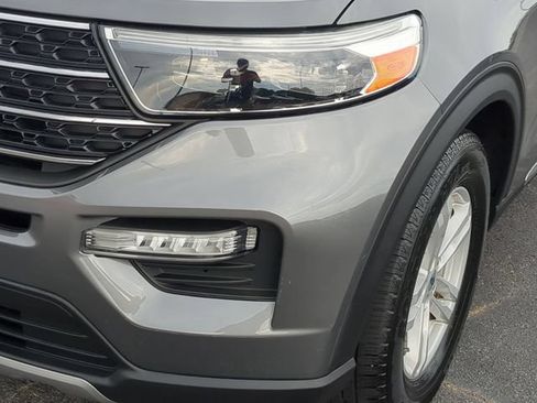 Used 2021 Ford Explorer XLT w/ Equipment Group 202A RWD image 9