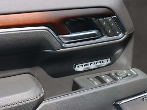 New 2026 GMC Sierra 1500 Denali image 15