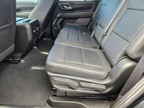 Used 2024 Chevrolet Tahoe LT image 9