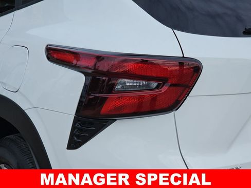 New 2026 Chevrolet Trax LT w/ Driver Confidence Package image 40