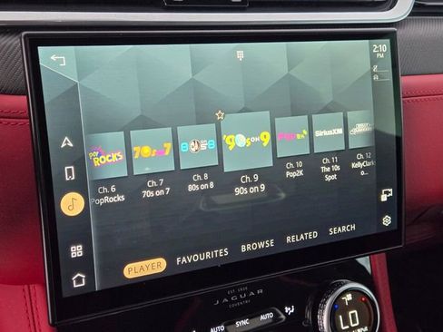 Certified 2023 Jaguar F-PACE SVR image 24