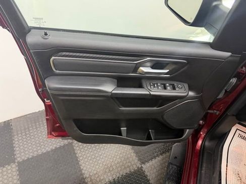 Used 2025 RAM 1500 Big Horn AWD/4WD image 16