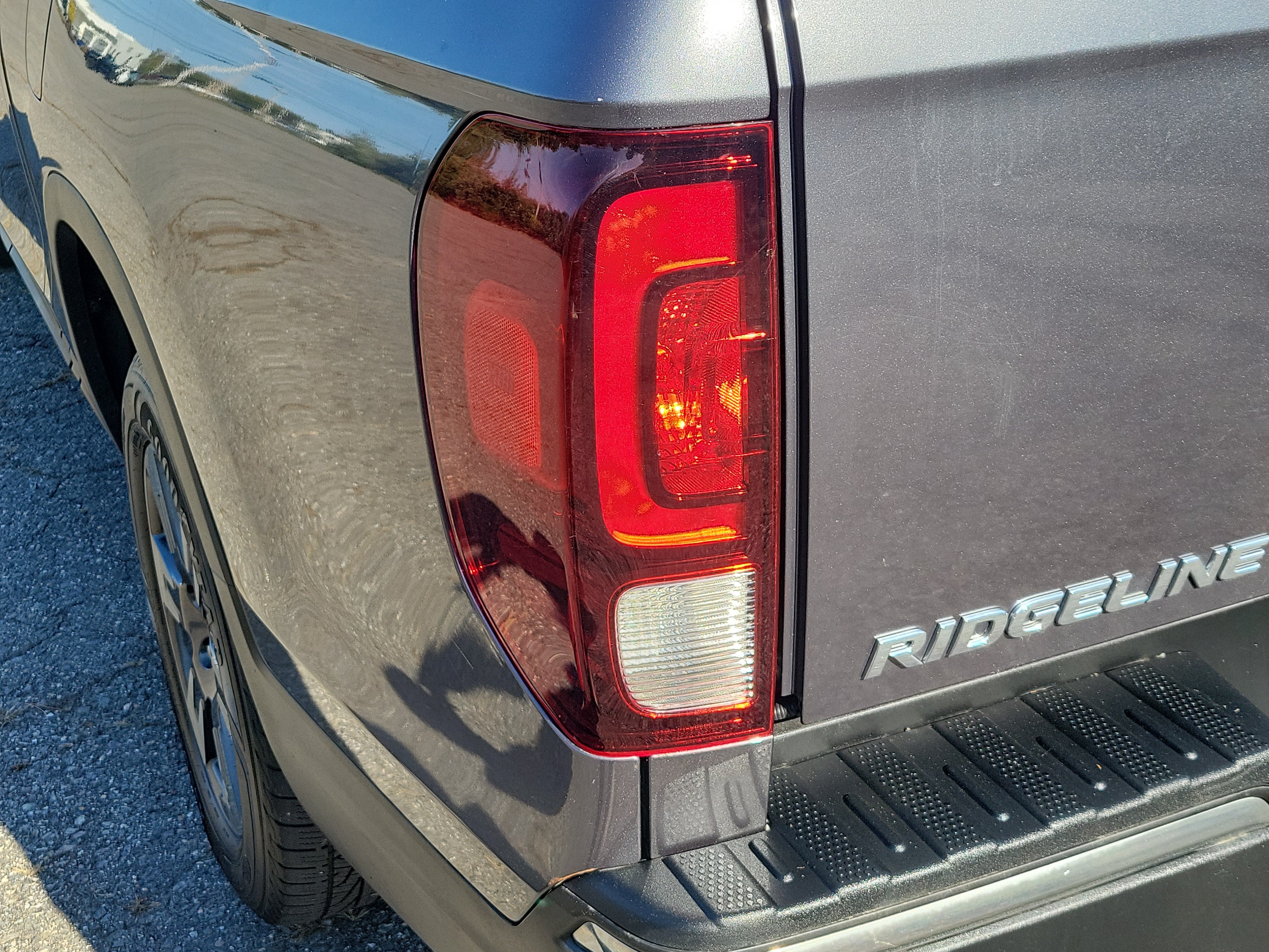 Used 2017 Honda Ridgeline RTL-T image 11