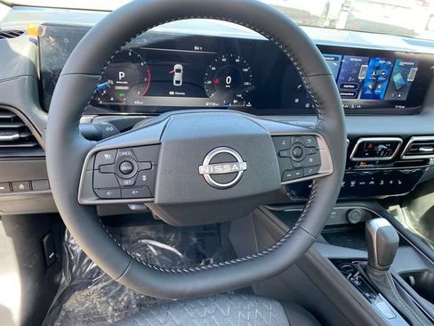 New 2026 Nissan Sentra SV w/ SV Convenience Package FWD image 12