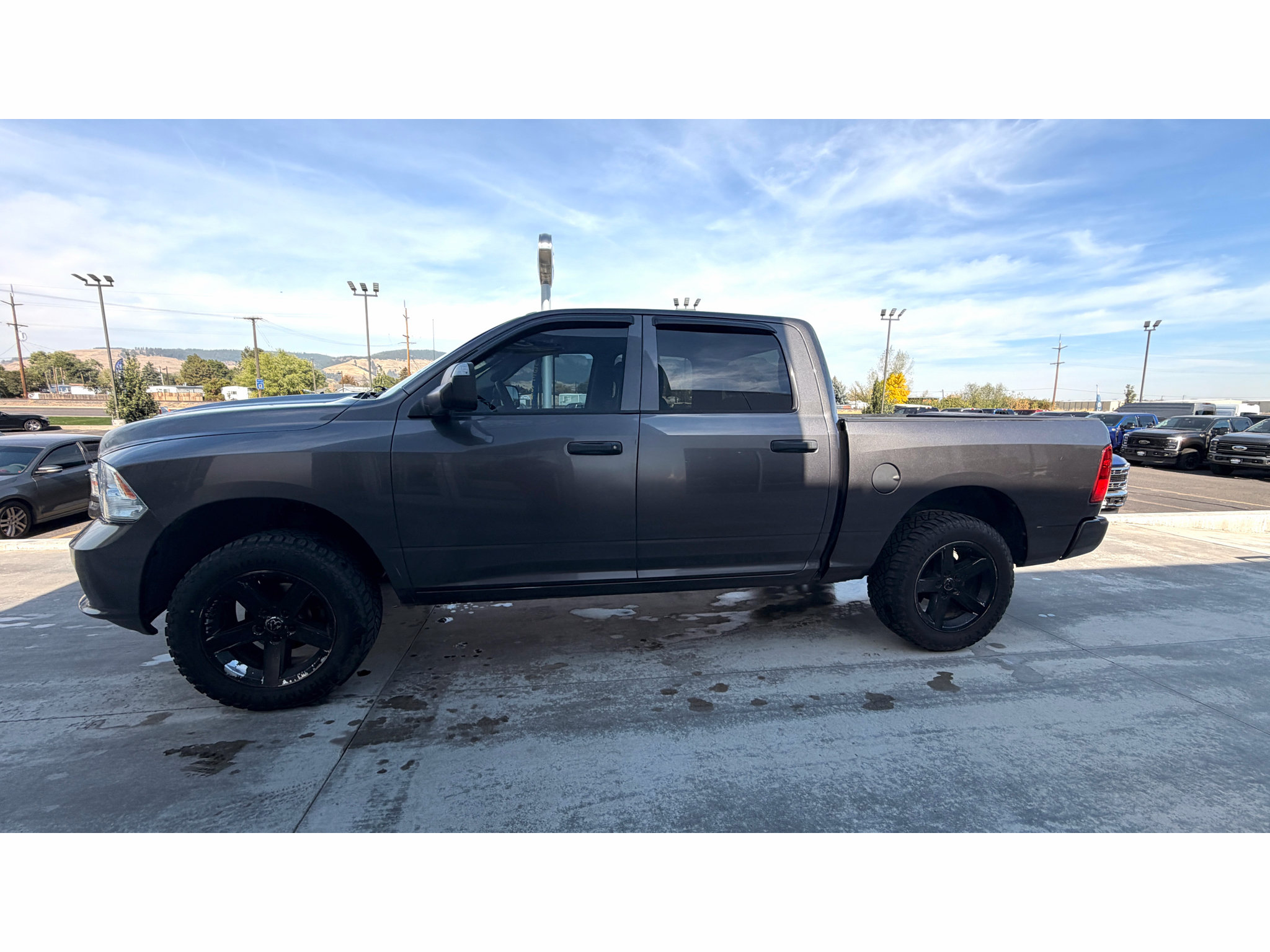 Used 2014 RAM 1500 Express AWD/4WD image 6
