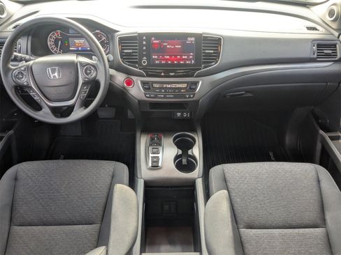 Used 2023 Honda Ridgeline Sport image 15