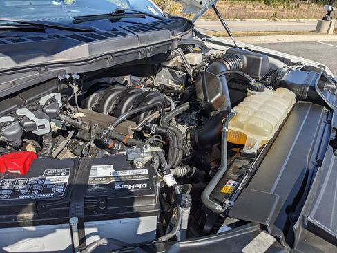 Used 2023 Ford F150 Lariat w/ FX4 Off-Road Package image 63