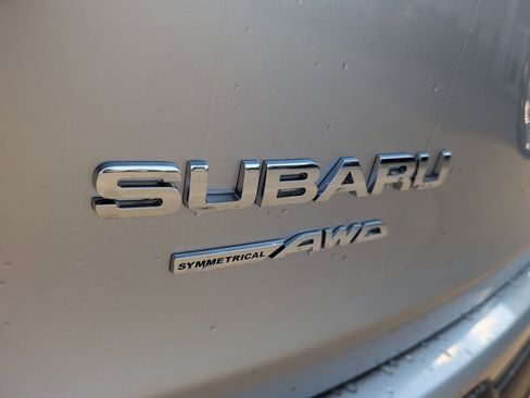 Used 2025 Subaru Ascent Limited image 12