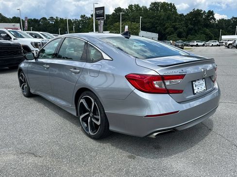 Used 2022 Honda Accord Sport image 5