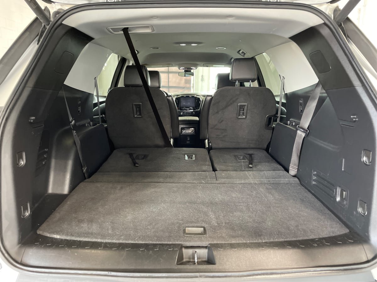 Used 2021 Chevrolet Traverse LT AWD/4WD image 12