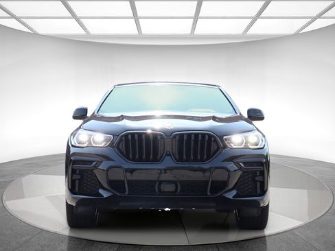 Used 2023 BMW X6 M50i w/ Executive Package AWD/4WD image 2