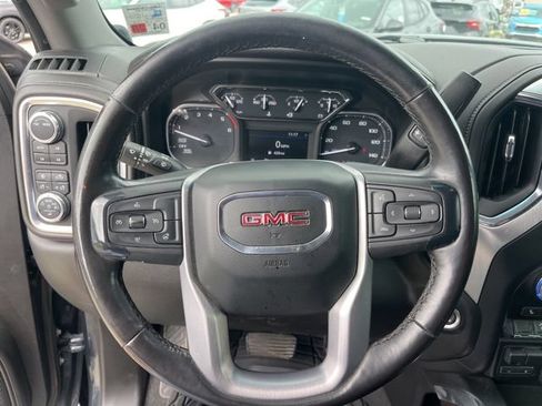 Used 2021 GMC Sierra 1500 SLT AWD/4WD image 19