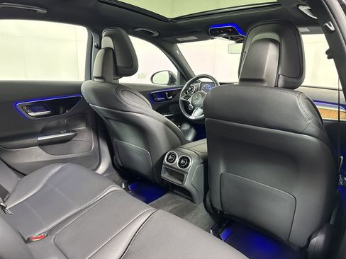 Certified 2025 Mercedes-Benz C 300 4MATIC Sedan image 16