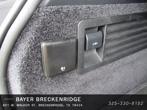 Used 2020 Land Rover Range Rover HSE image 3