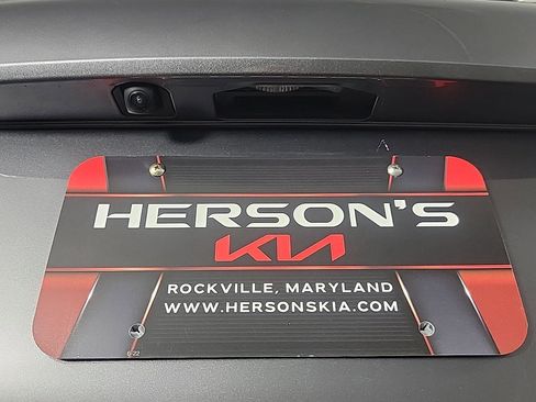 Certified 2023 Honda HR-V LX image 8