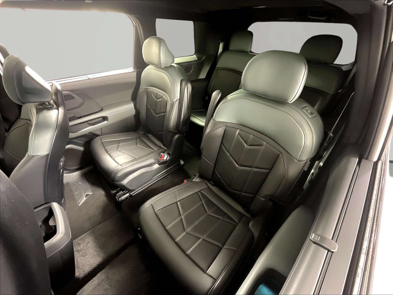 New 2027 Kia Telluride SX X-Line w/ Towing Package AWD/4WD image 18