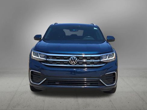 Used 2021 Volkswagen Atlas Cross Sport SE w/ Panoramic Sunroof Package FWD image 9