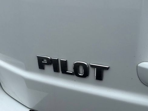 Used 2013 Honda Pilot Touring image 11