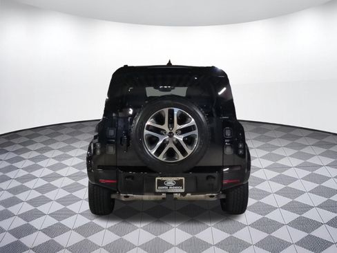 New 2026 Land Rover Defender 110 X-Dynamic SE AWD/4WD image 4