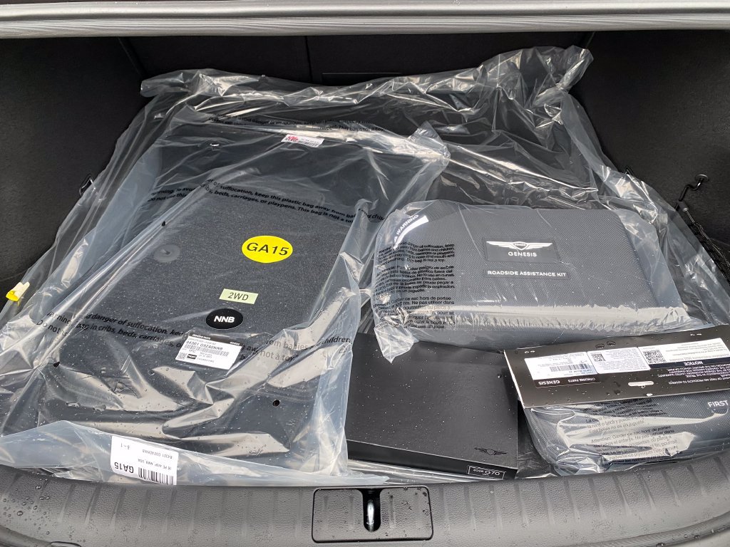 New 2026 Genesis G70 2.5T RWD image 11