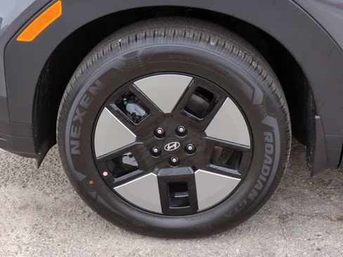 New 2026 Hyundai Santa Fe SE image 11