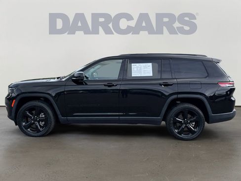 Used 2022 Jeep Grand Cherokee L Limited w/ Luxury Tech Group II RWD image 4