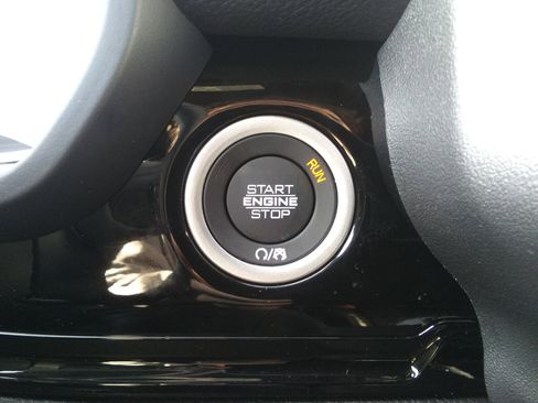 New 2026 RAM 1500 Laramie image 16