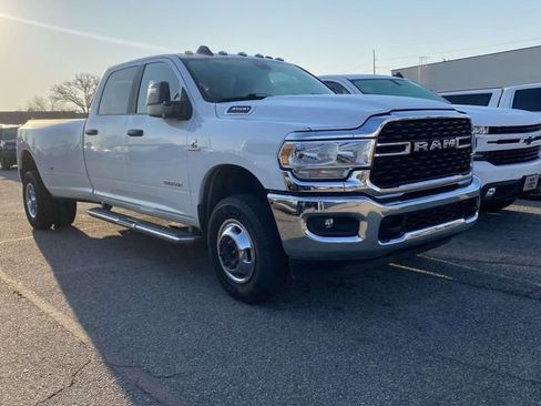 Used 2024 RAM 3500 Big Horn image 1
