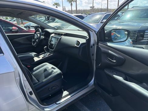 Used 2017 Nissan Murano SL w/ Cargo Package image 5