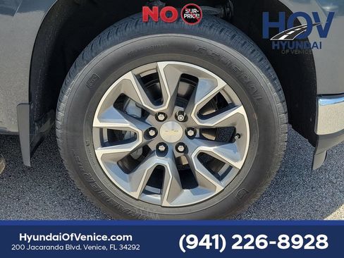 Used 2020 Chevrolet Silverado 1500 LT w/ All-Star Edition RWD image 9