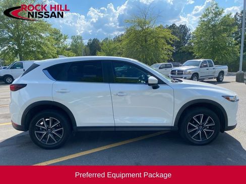 Used 2018 MAZDA CX-5 Touring w/ Preferred Equipment Package FWD image 2
