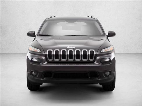 Used 2016 Jeep Cherokee Limited image 12