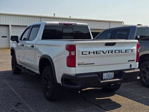 Used 2024 Chevrolet Silverado 1500 ZR2 w/ Technology Package AWD/4WD image 8