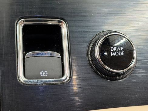 Used 2020 Lincoln Aviator Reserve w/ Equipment Group 202A AWD/4WD image 16