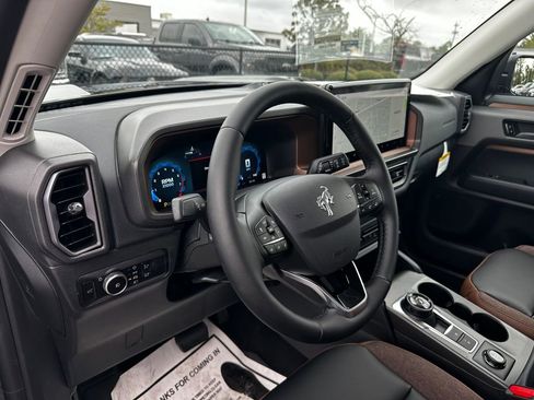 New 2025 Ford Bronco Sport Outer Banks w/ Outer Banks Tech Package+ image 56