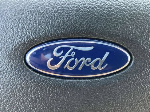 Used 2017 Ford Fiesta SE FWD image 27