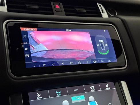 Used 2018 Land Rover Range Rover Sport SVR image 38