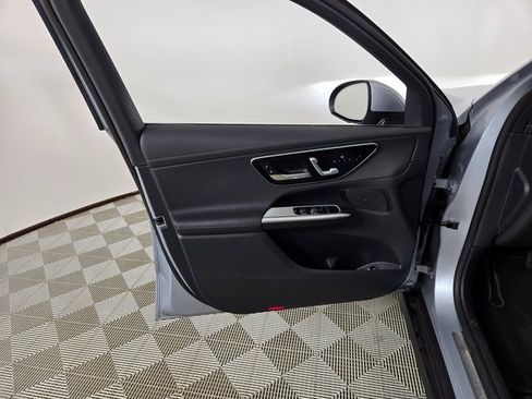 Certified 2025 Mercedes-Benz GLC 300 4MATIC image 21