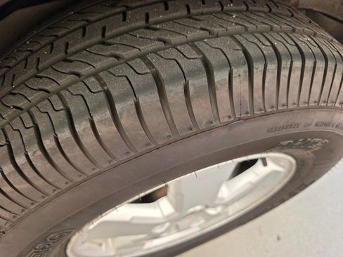 Used 2008 Ford Escape XLT image 24