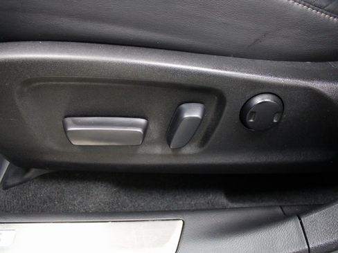 Used 2019 Lexus RX 450h AWD image 16