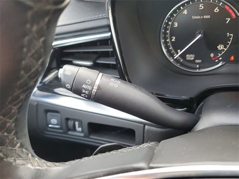 Used 2020 Cadillac XT5 Premium Luxury image 14