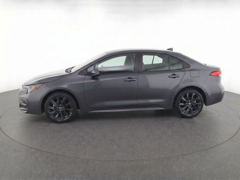 Used 2026 Toyota Corolla SE w/ SE Package FWD image 6
