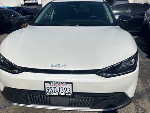 Certified 2024 Kia EV6 Light RWD image 2