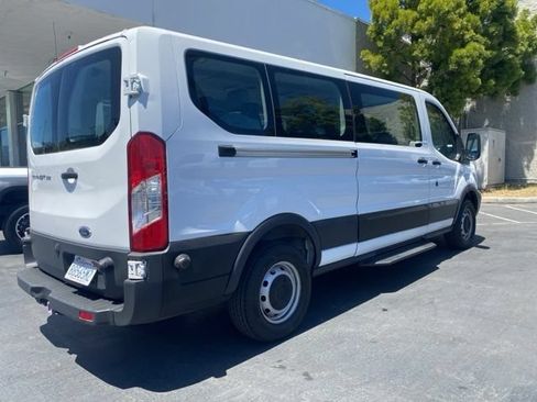 Used 2018 Ford Transit 350 XL RWD image 4