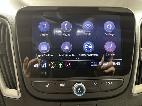 Used 2024 Chevrolet Malibu LT FWD image 18