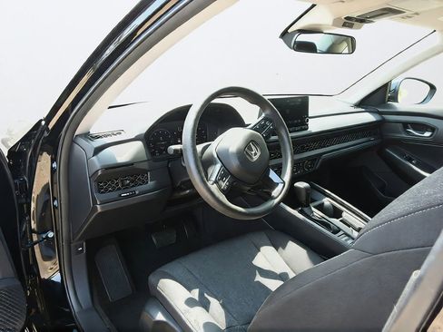 Used 2023 Honda Accord LX image 18
