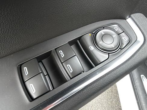 New 2025 GMC Sierra 1500 Elevation w/ Preferred Package image 11