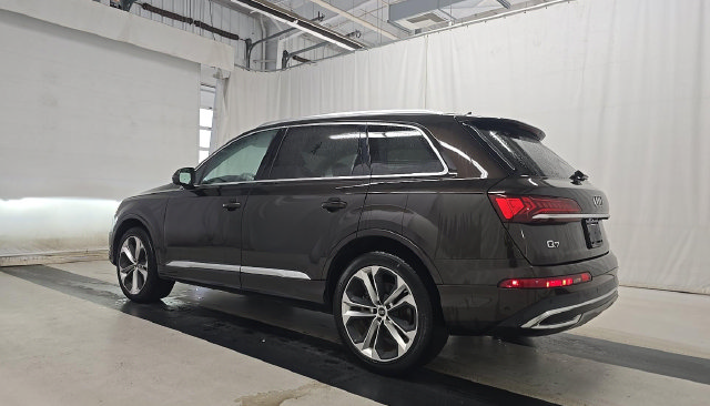 Used 2023 Audi Q7 3.0T Premium Plus w/ Premium Plus Package AWD/4WD image 2
